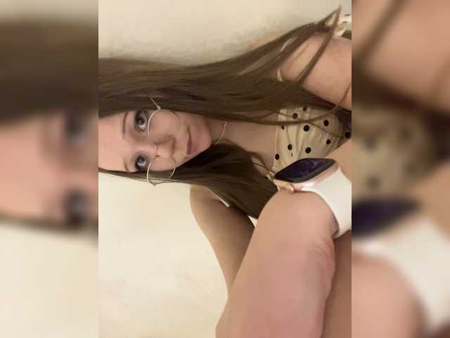 MelMooon live cam on BongaCams