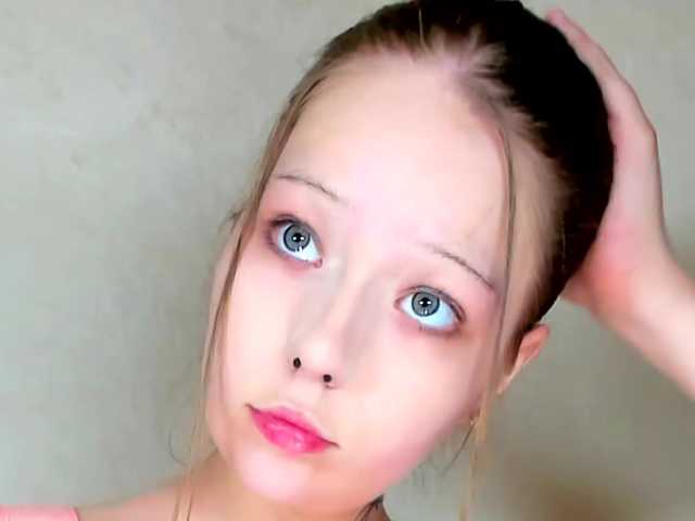 MelMooon live cam on BongaCams