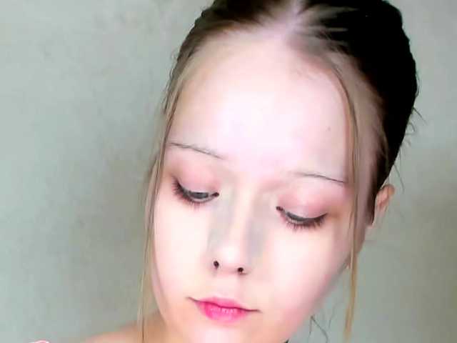 MelMooon live cam on BongaCams