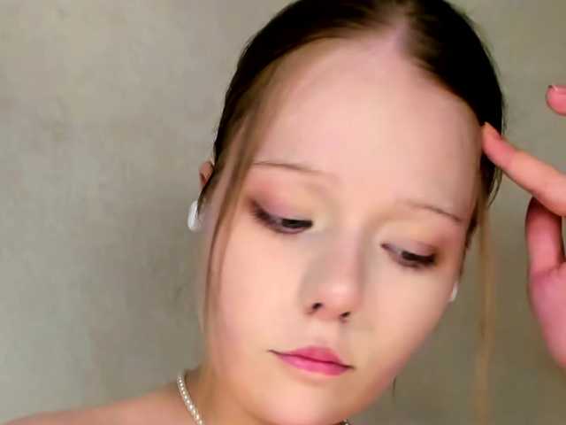 MelMooon live cam on BongaCams