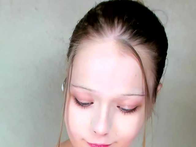 MelMooon live cam on BongaCams