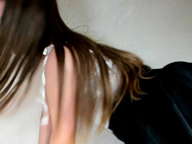 MelMooon live cam on BongaCams