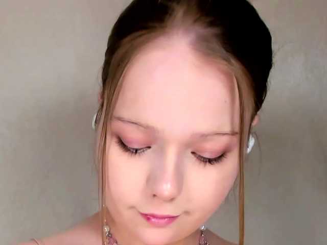 MelMooon live cam on BongaCams