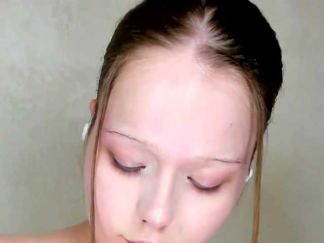 MelMooon live cam on BongaCams