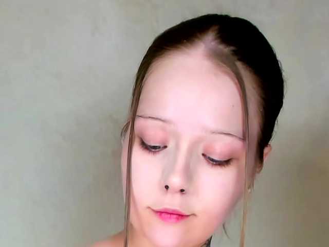 MelMooon live cam on BongaCams