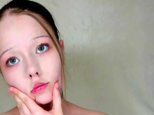 MelMooon Cam en directo en BongaCams