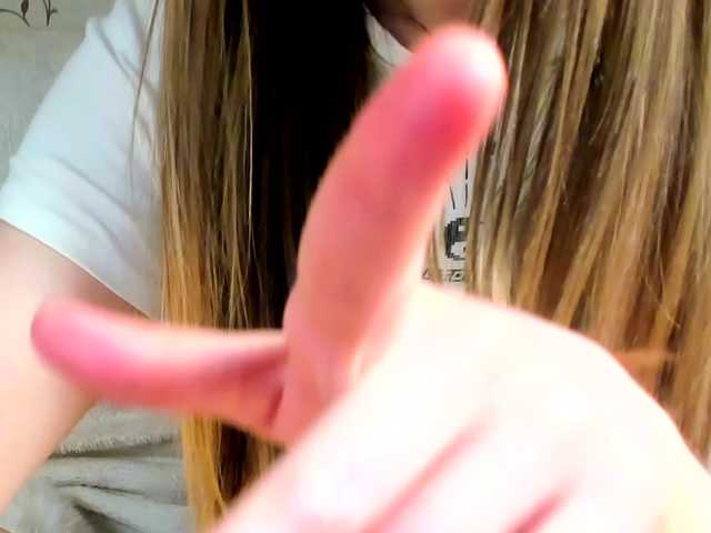 модель MelMooon