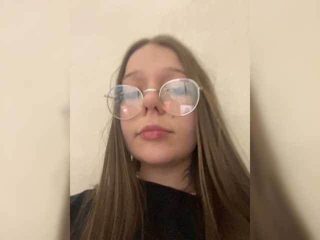 MelMooon live cam on BongaCams