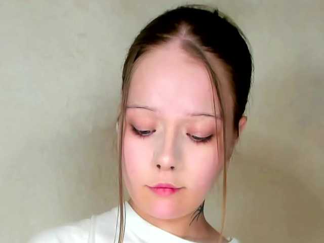 MelMooon live cam on BongaCams