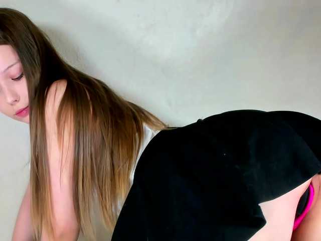 MelMooon live cam on BongaCams