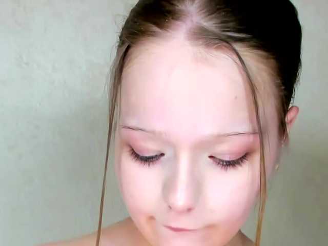 MelMooon live cam on BongaCams