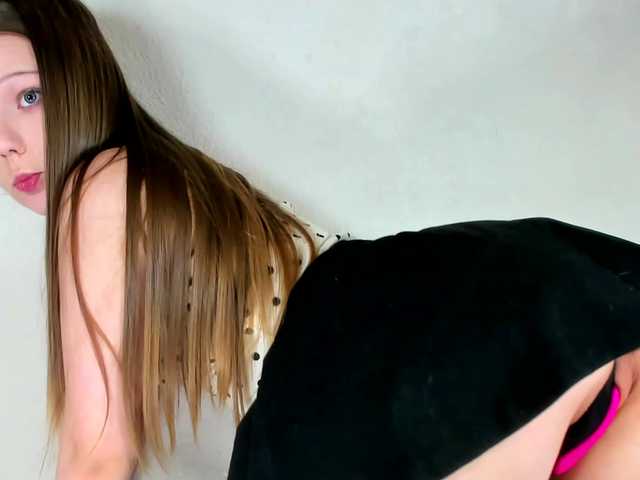 MelMooon live cam on BongaCams