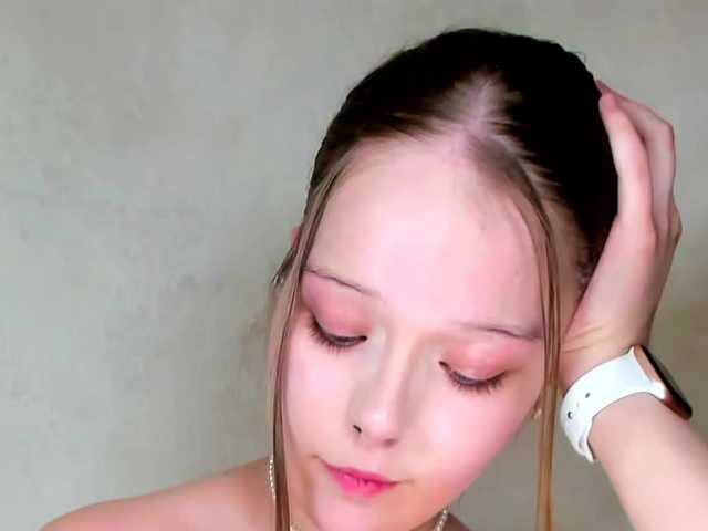 go to chat with MelMooon