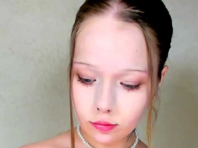 MelMooon live cam on BongaCams