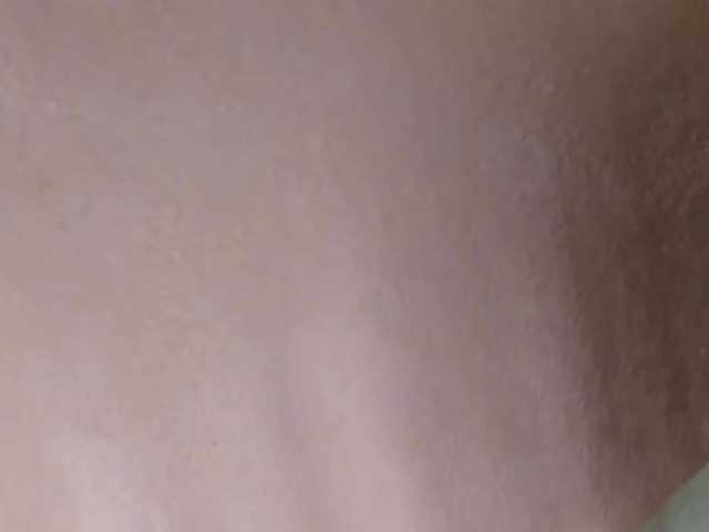 MelMooon live cam