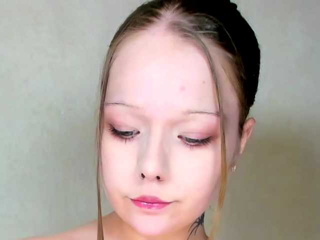MelMooon live cam on BongaCams