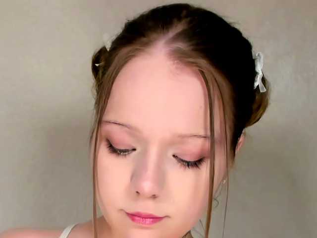 MelMooon live cam on BongaCams