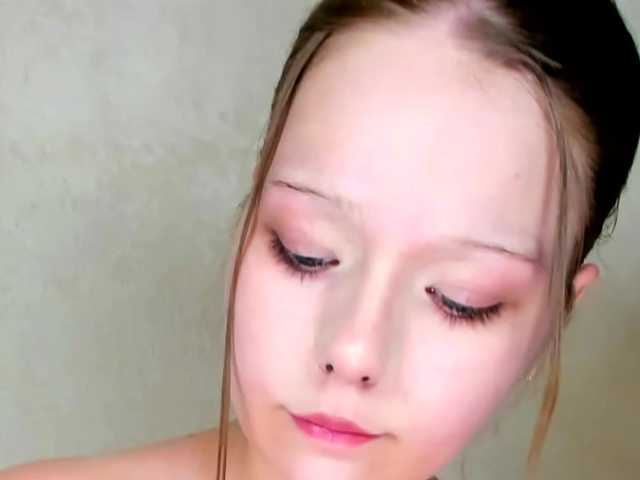 MelMooon live cam on BongaCams
