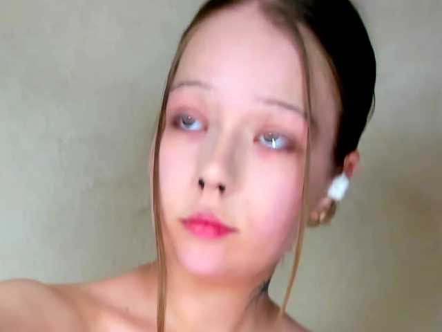 MelMooon live cam on BongaCams