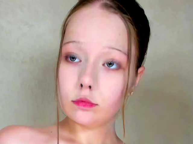 MelMooon live cam on BongaCams