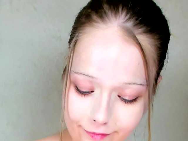 MelMooon live cam on BongaCams