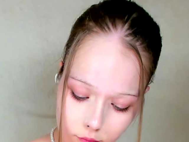 MelMooon live cam on BongaCams