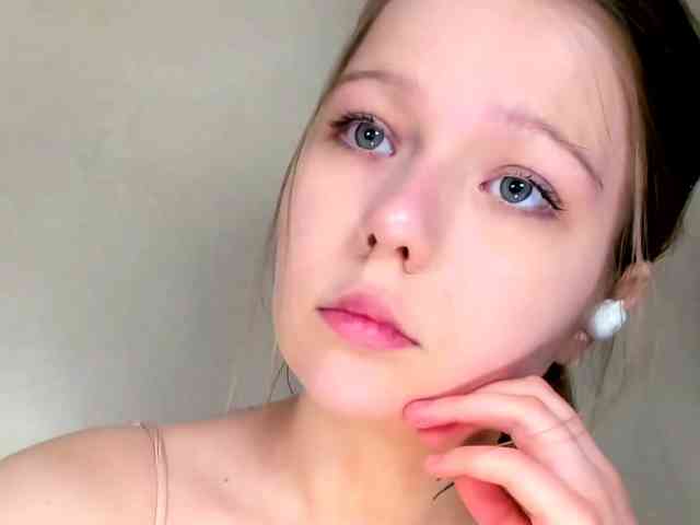 MelMooon webcam