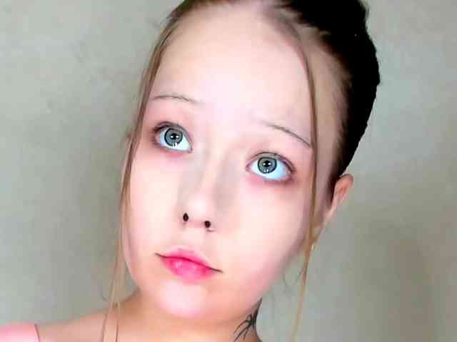 MelMooon webcam