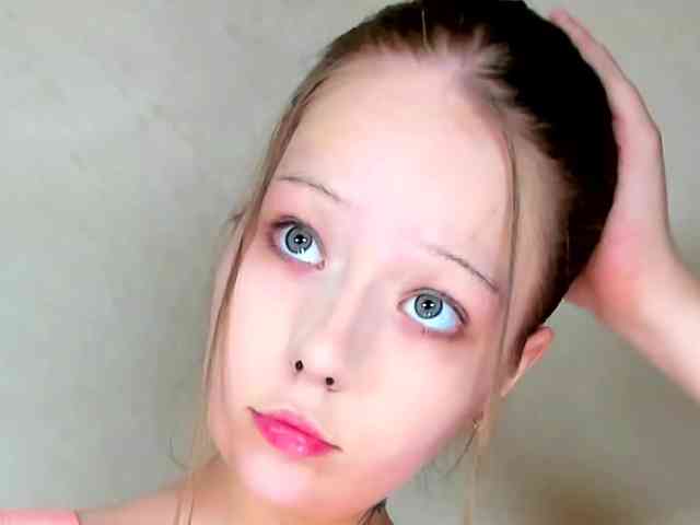 MelMooon webcam