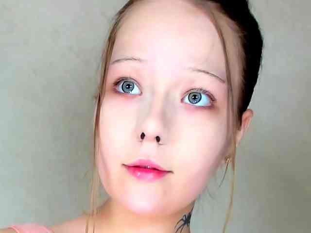 MelMooon webcam