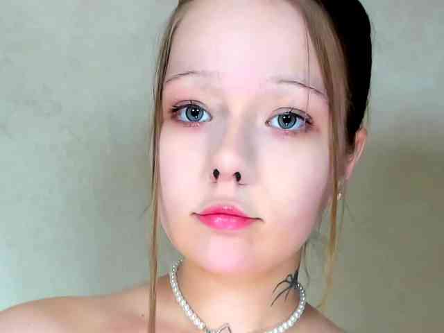 MelMooon webcam