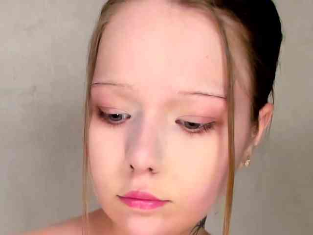 MelMooon webcam