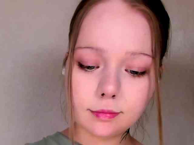 MelMooon webcam