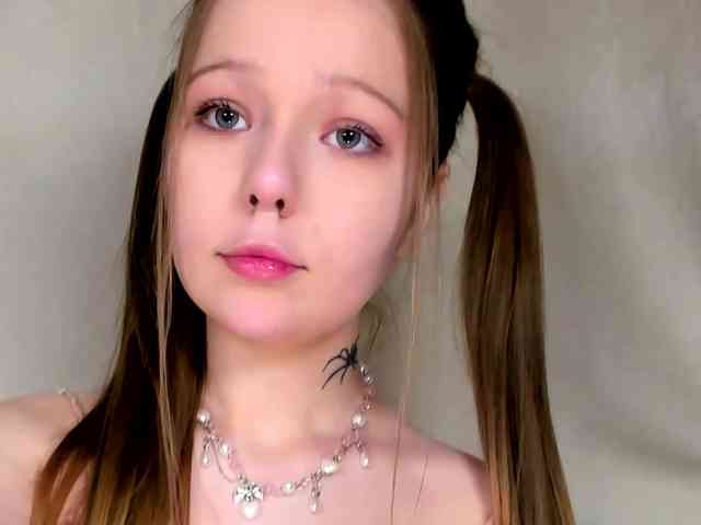 MelMooon webcam