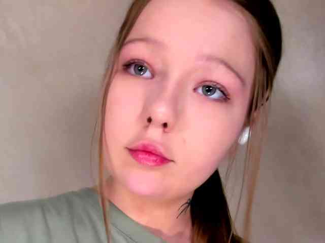 MelMooon webcam