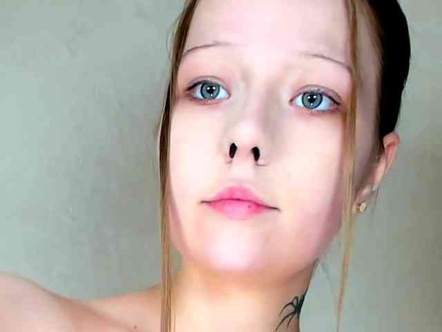 MelMooon webcam