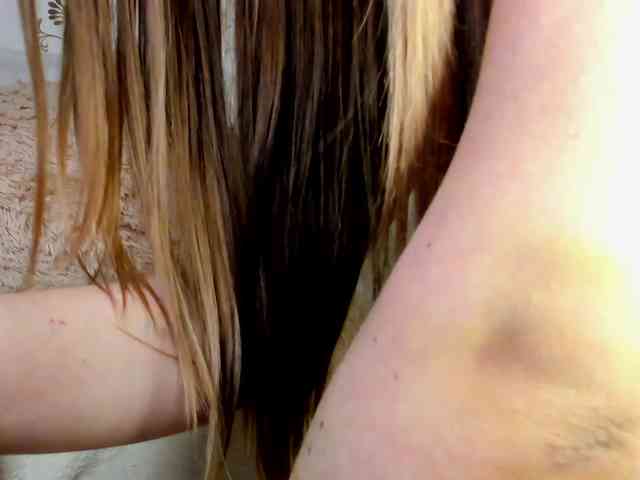 MelMooon webcam