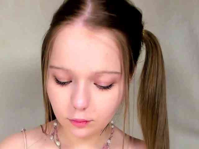 MelMooon webcam