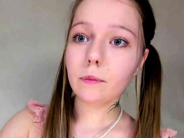 MelMooon webcam