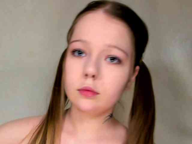 MelMooon webcam