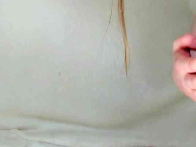 MelMooon webcam