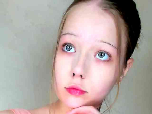 MelMooon webcam