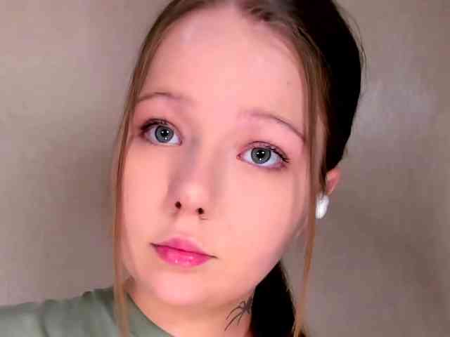 MelMooon webcam