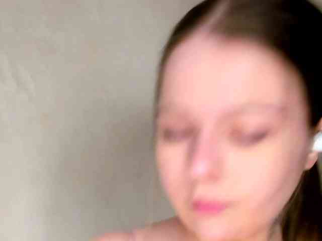 MelMooon webcam