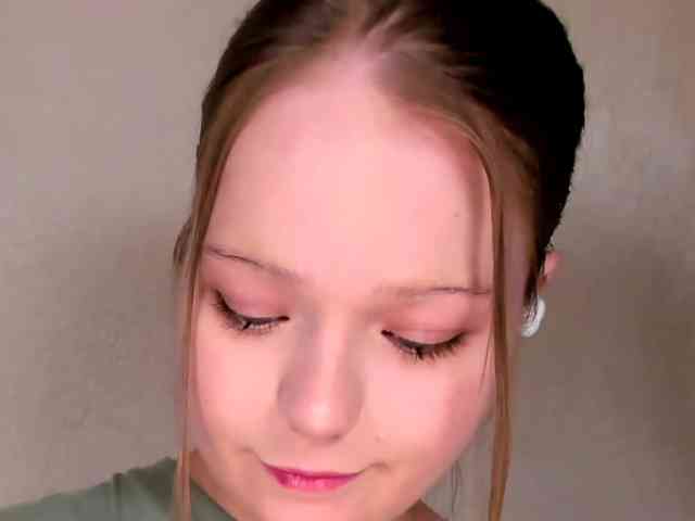 MelMooon webcam