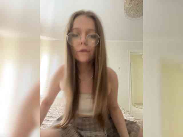 MelMooon webcam