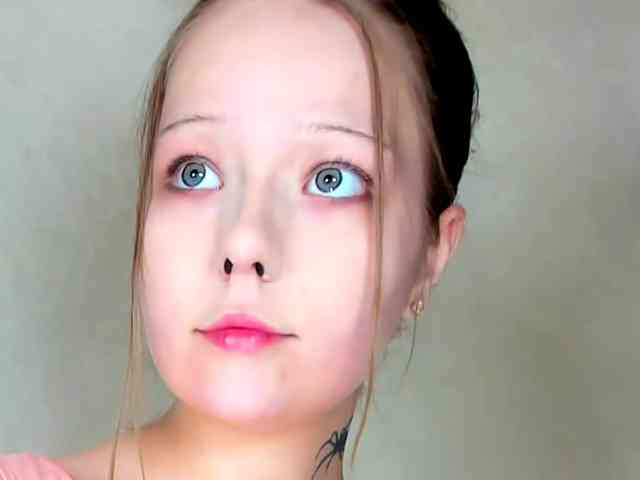 MelMooon webcam