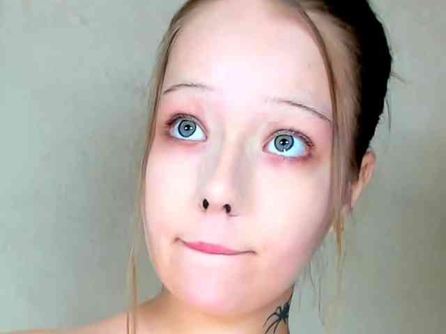MelMooon webcam