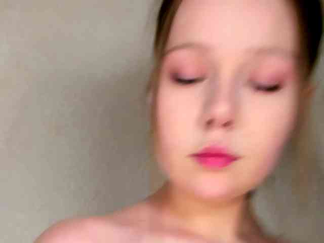 MelMooon webcam