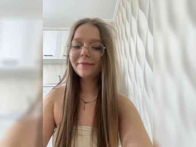 MelMooon webcam